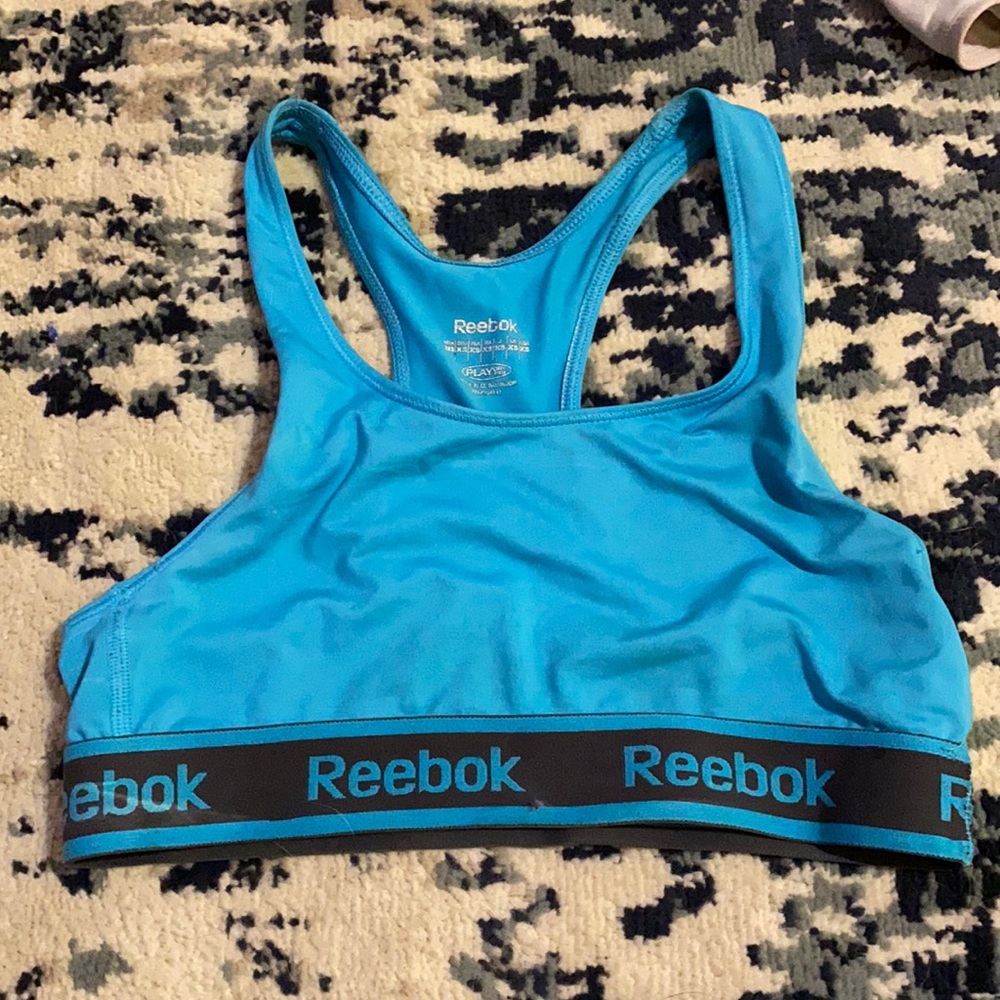 Sports bra, no padding at all